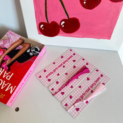 Pink ‘Pretty Girls Read Spicy Books’ Bookmark